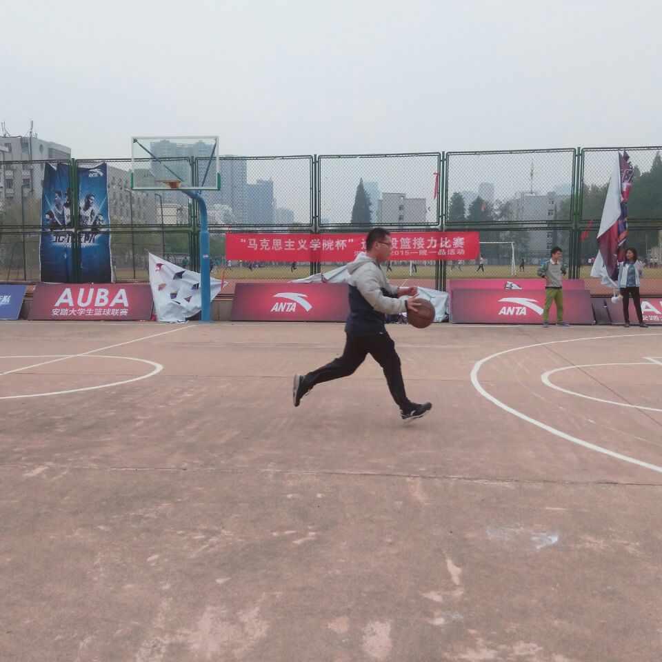 8827太阳集团官网运球投篮比赛.jpg